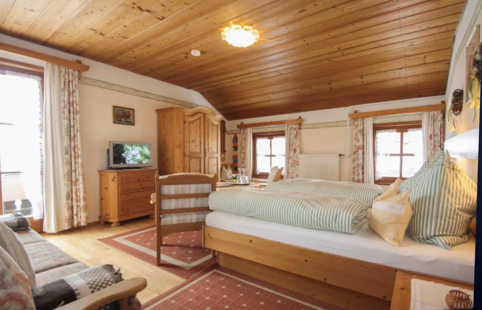 Gaestehaus Herbstbauernhof 시그스도프 외부 사진